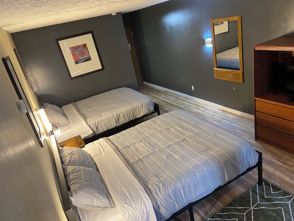 Coyote East Motel