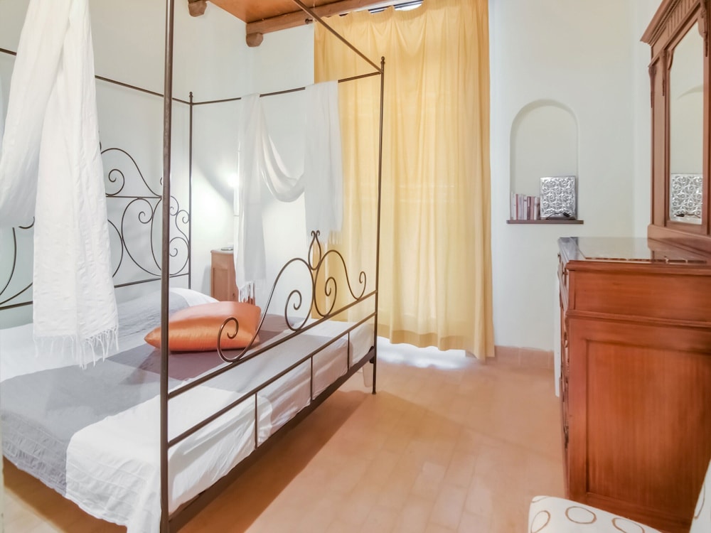 Apartment in Ascoli Near Mountains view 4