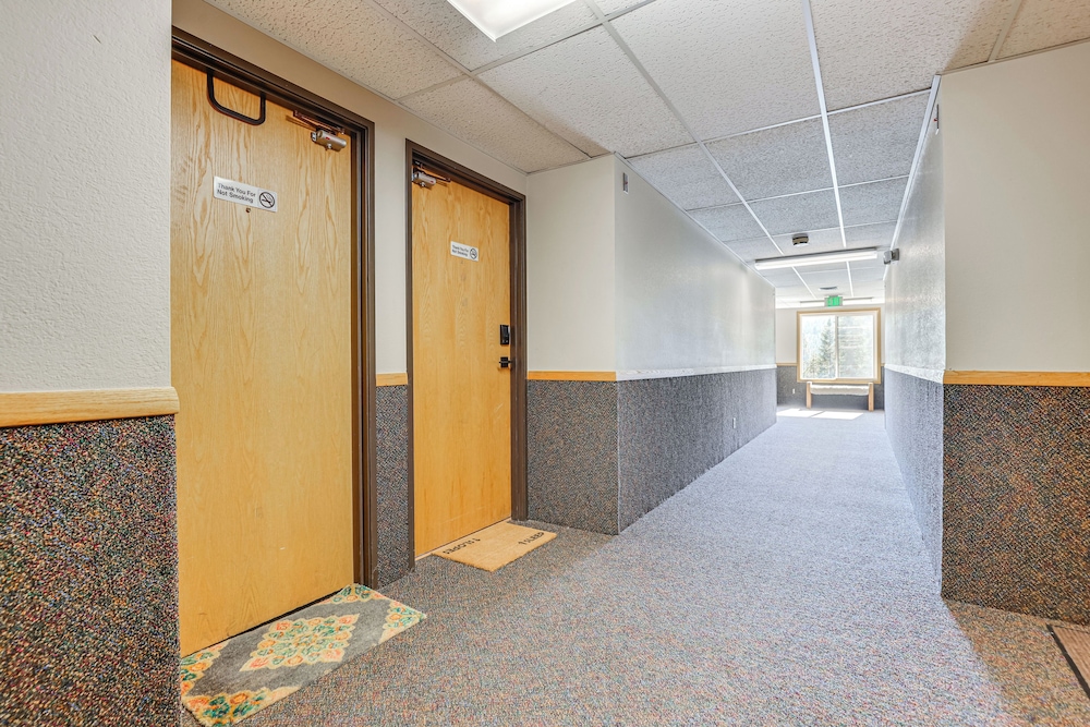 Walk to Dtwn: Winter Park Studio w/ Hot Tub Access
