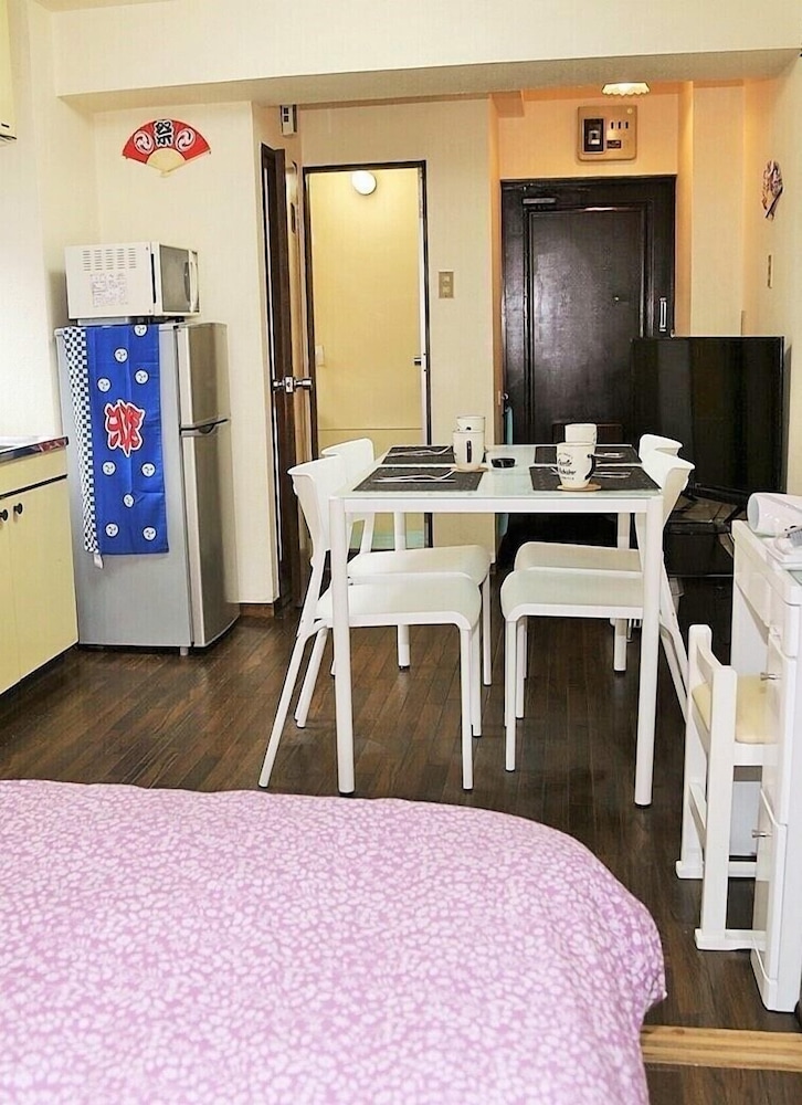 Otsuka Station Apartment Hotel