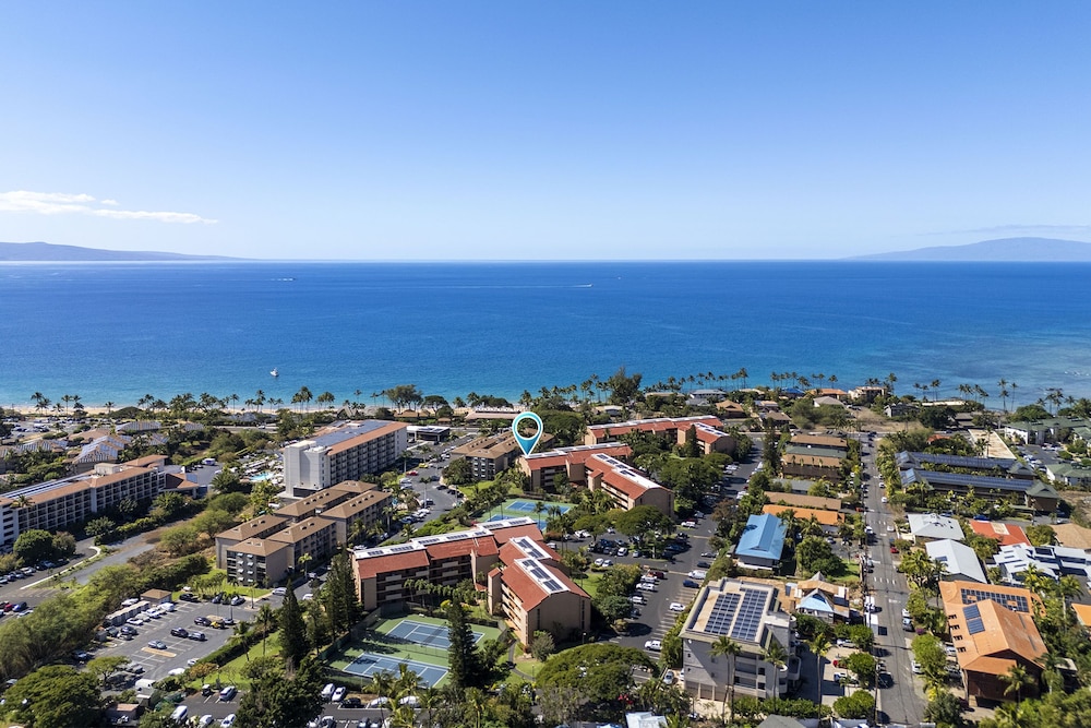 Maui Vista 2-301 - Modern and Bright Renovation in Building 2, No Carpet, AC!