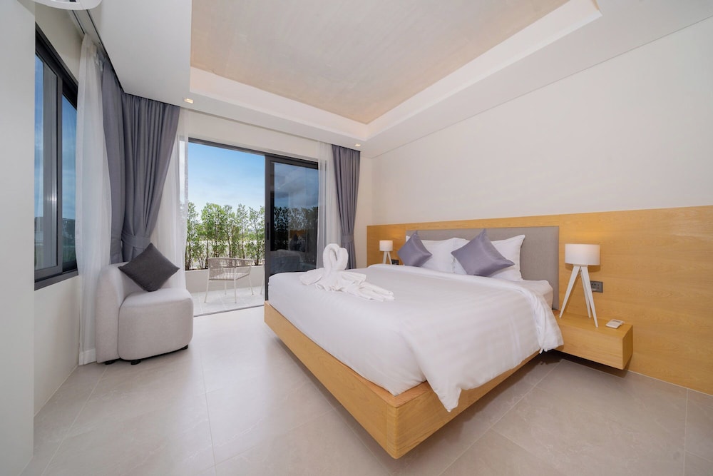 Riverhouse Phuket by Escape Villas