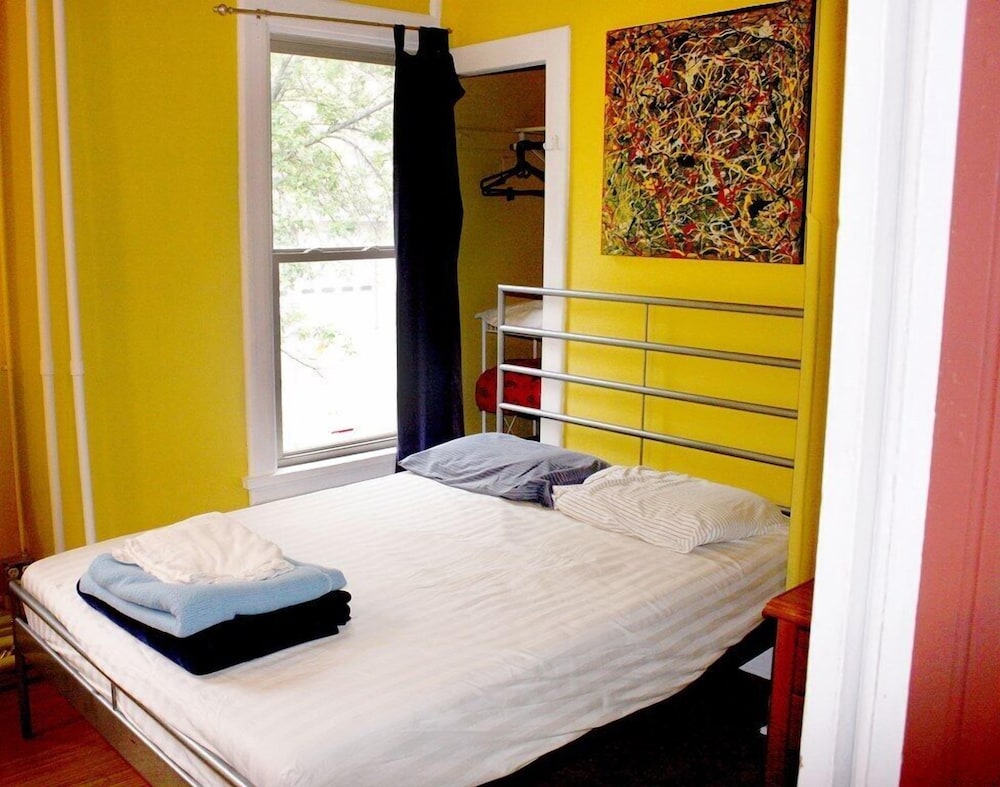 HI Madison - Hostel