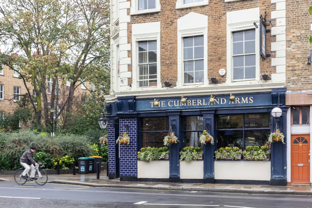 Fitzjames-avenue IV by Onefinestay