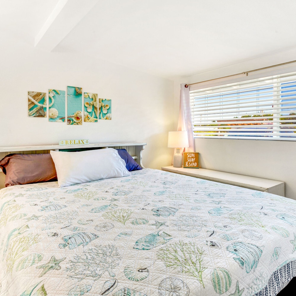 Shine On Condo in Ocean Shores