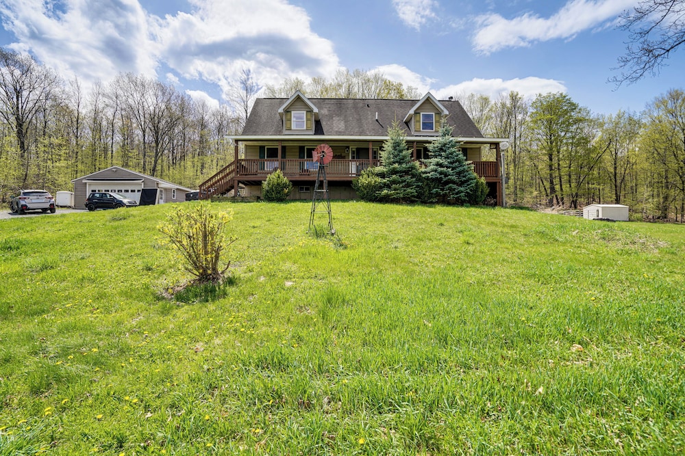 Mtn Views & Private Yard: Retreat in Cornwallville