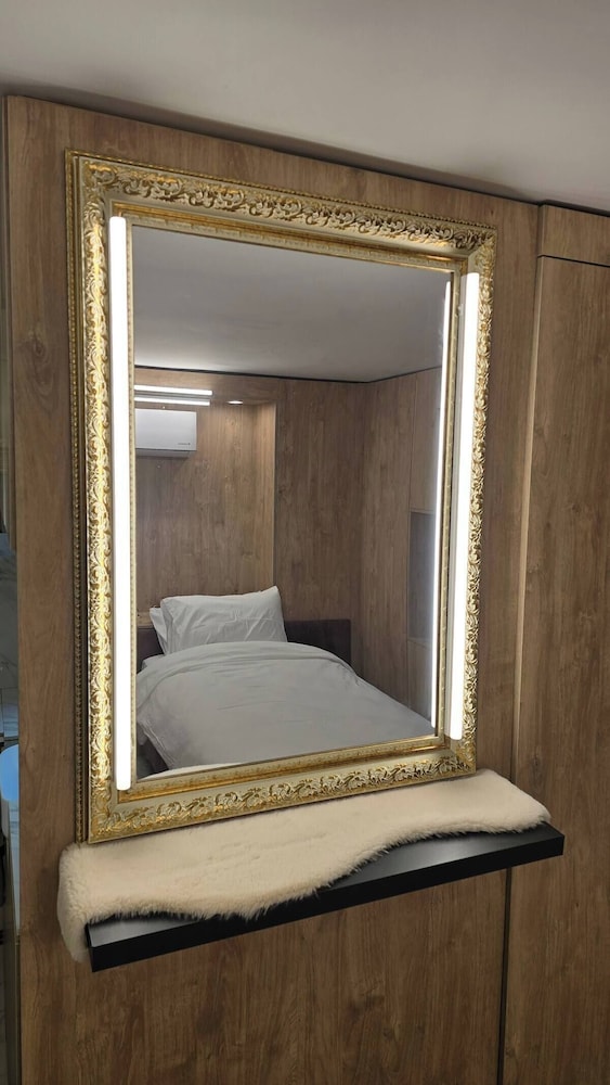 Luxury Boutique Property