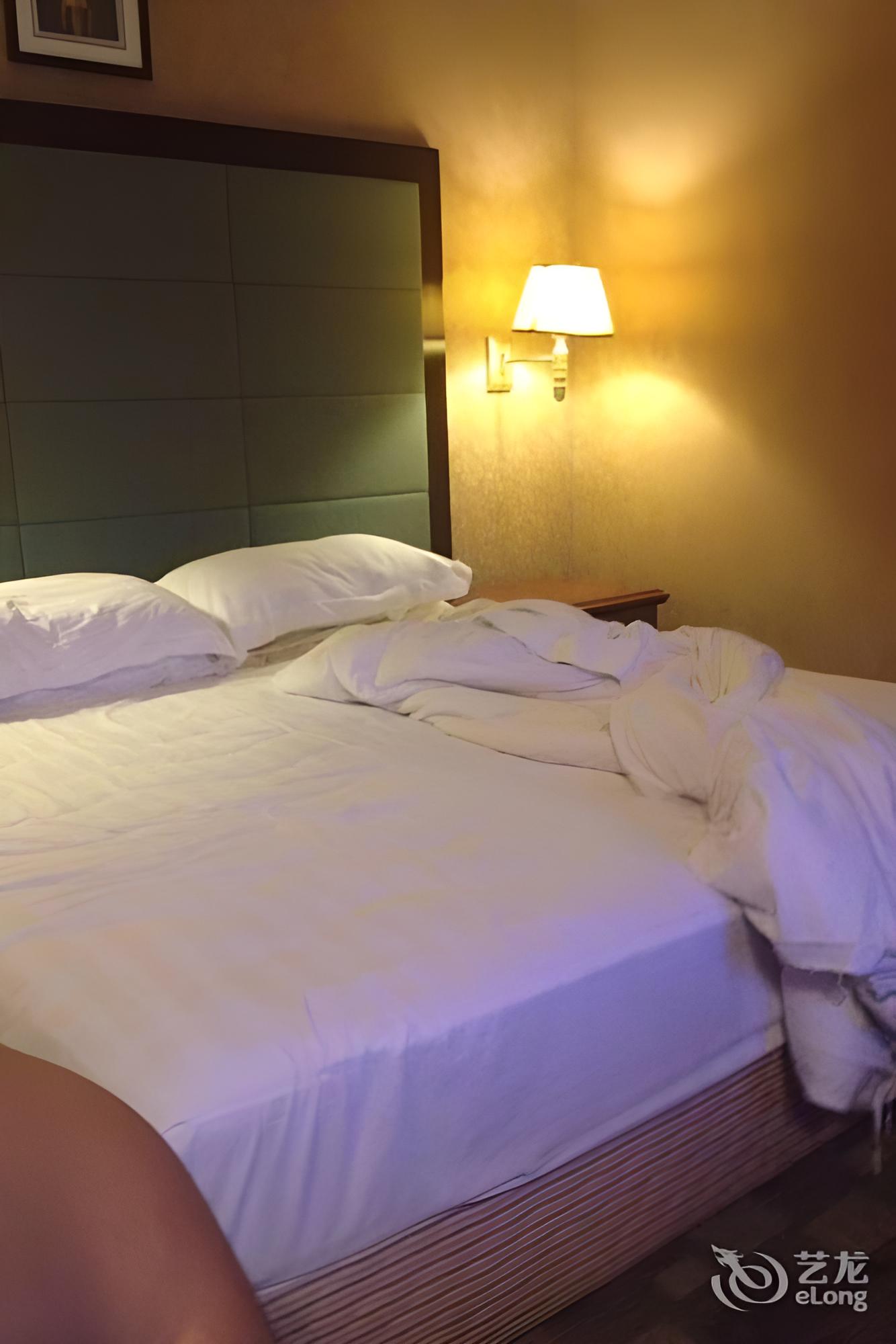 Huaweida Hotel
