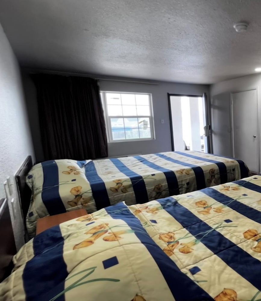 Deluxe Inn Motel By Oyo Grand Prairie Interstate 30