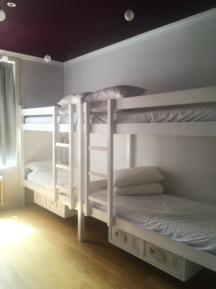 Bruges Vacations - Hostel Lybeer - Property Image 27
