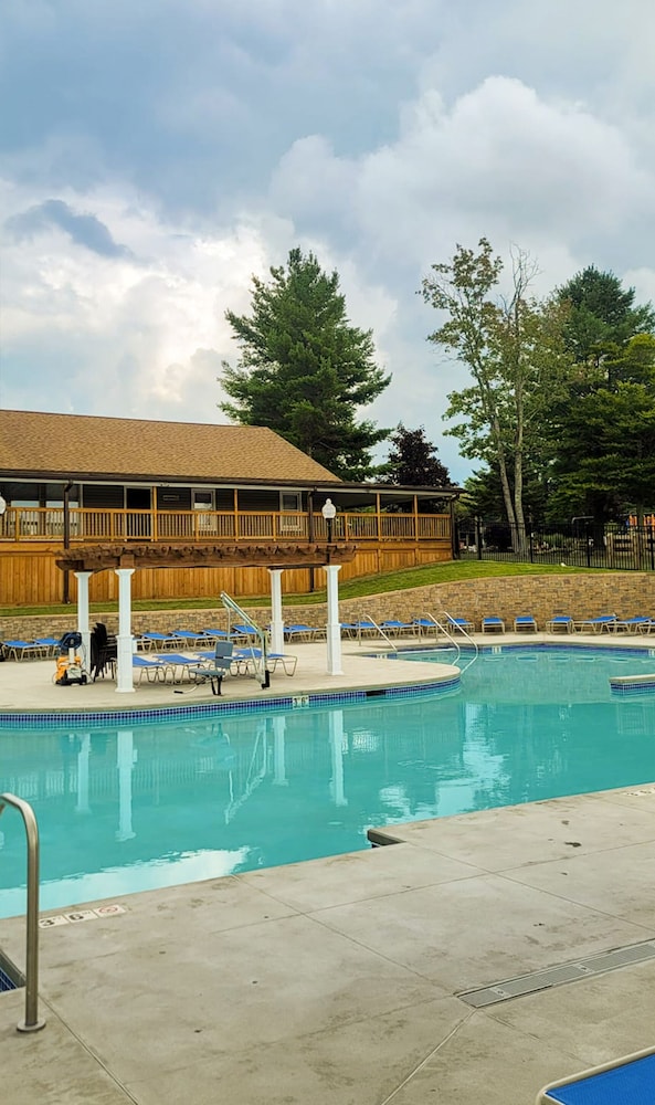 2900sqft villa near ski  snowboarding - Property Image 8