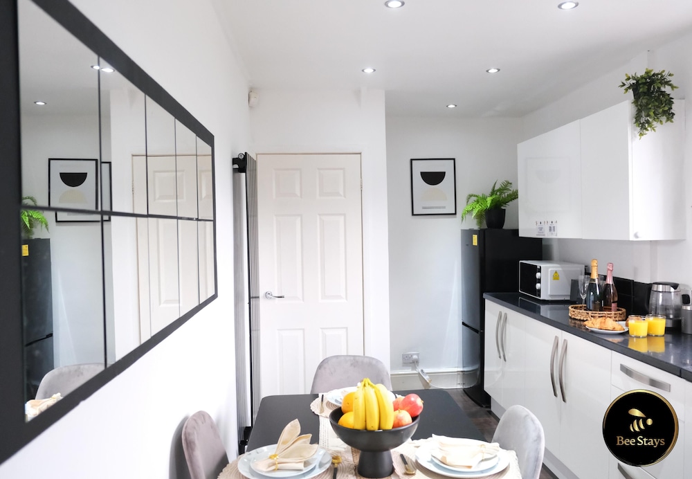 Northway House - Close to M62 and M6 view 3