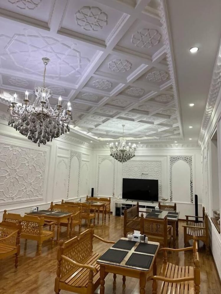 Hotel Poyi Kalon Terrace
