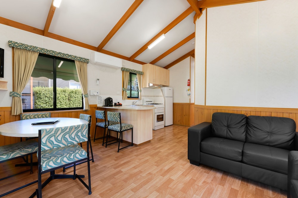 Bright Riverside Holiday Park