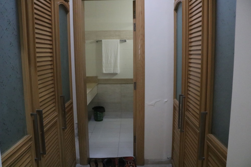Photo 28