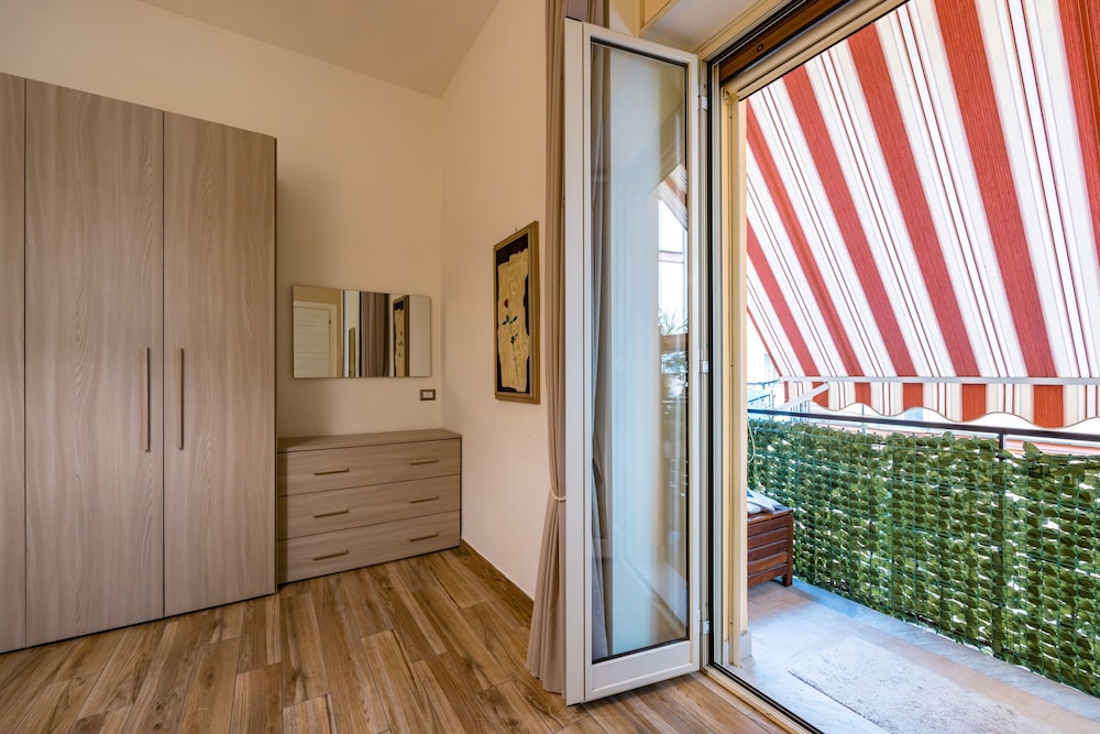 Carlo III Apartment by Wonderful Italy
