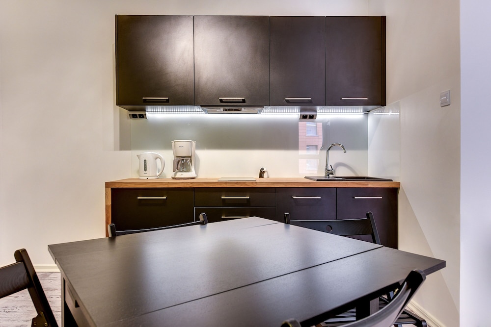 Apartinfo Aura Apartments