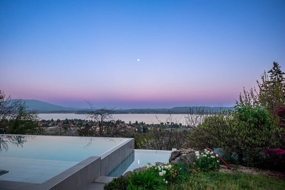 Family Friendly Italian Lakes Holiday Rental With Pool