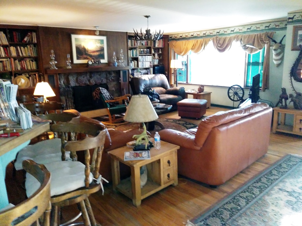 Anchorage Farm B&B