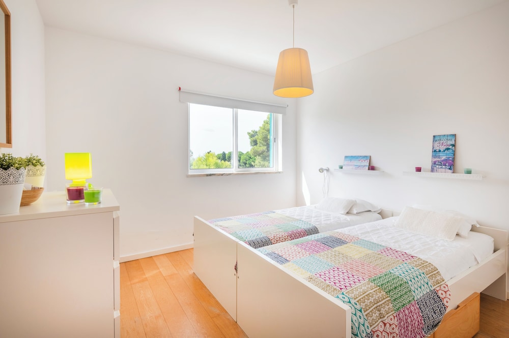 Sunny 5BR Villa at Prainha Club