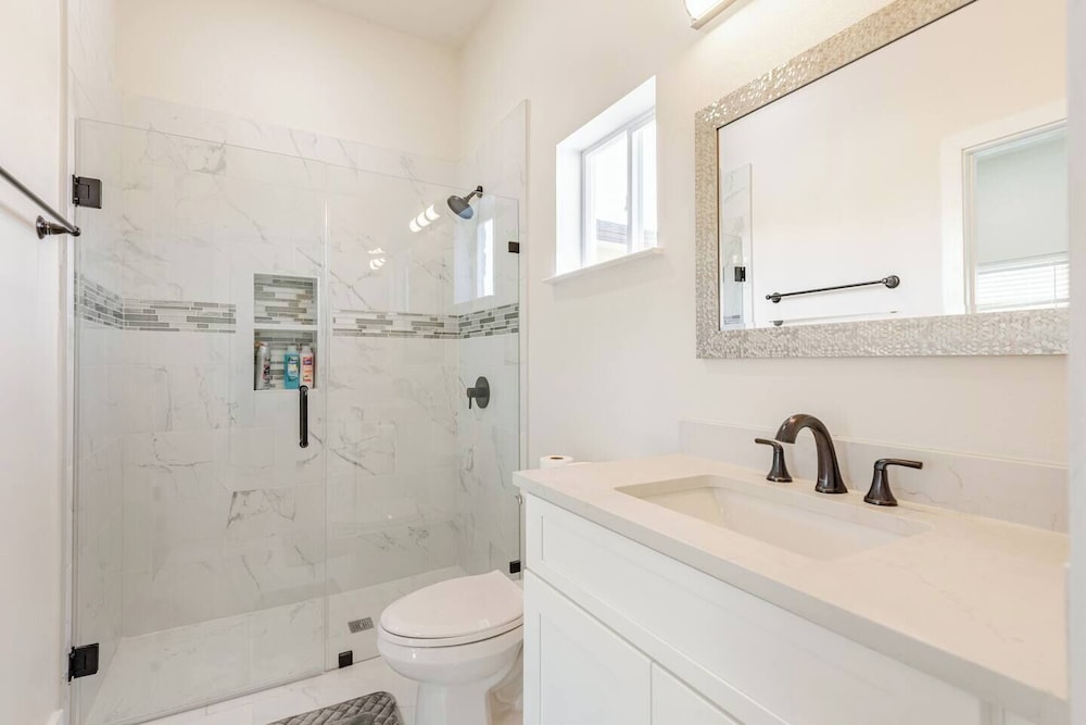 Luxury 3Story Private Pool 8BR Retreat
