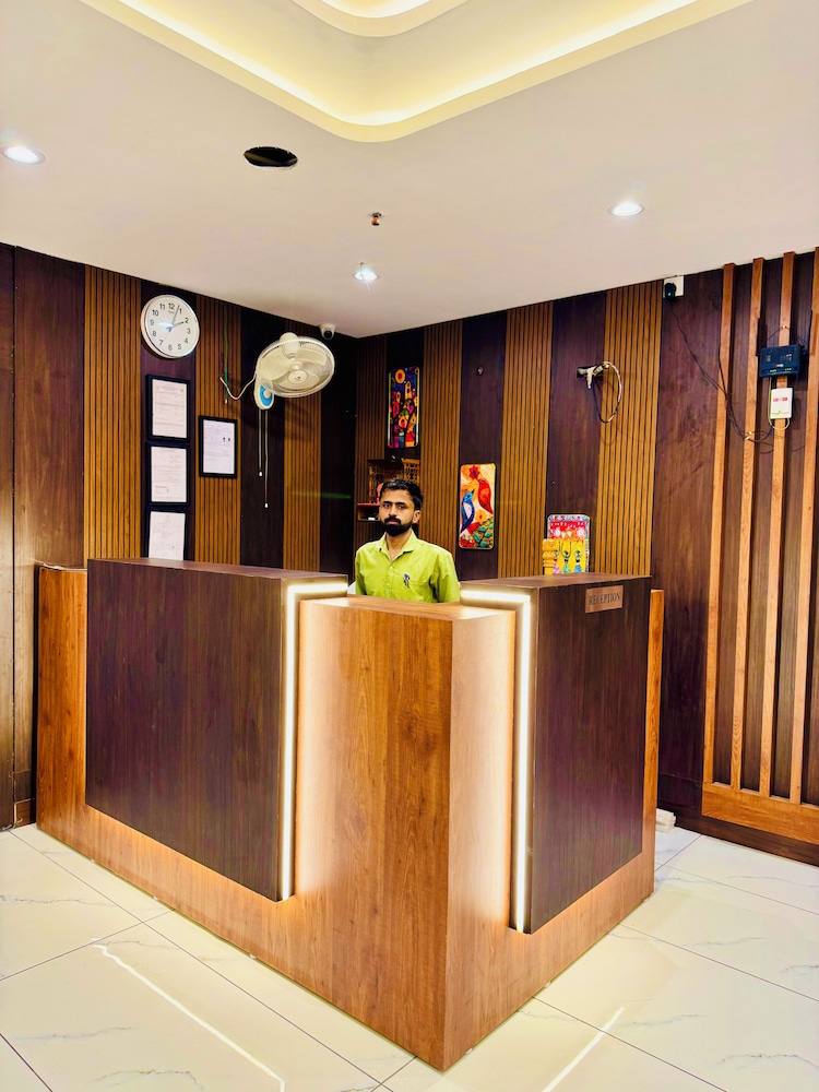 Hotel Ellora Inn Best Hotel In Sultanpur