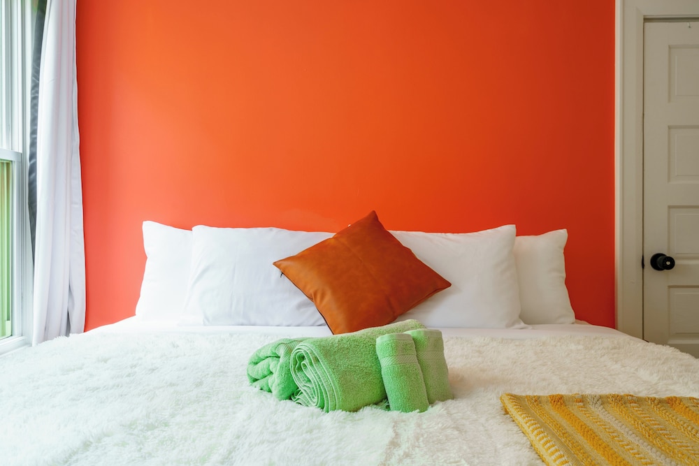 Jungle House Boutique Suites – Short North & Convention Center