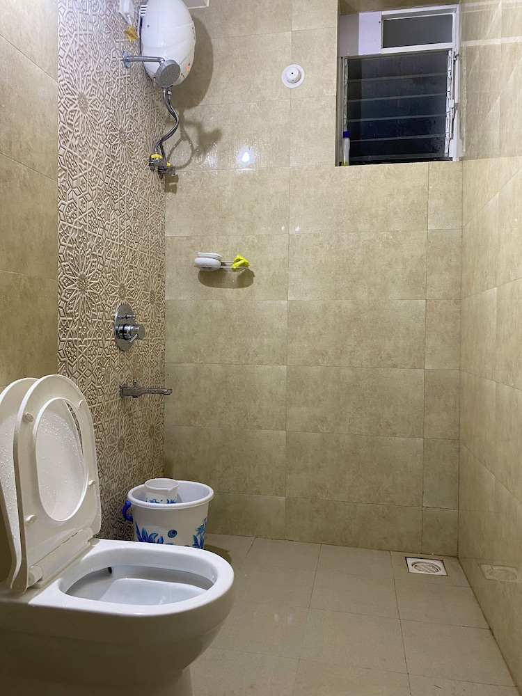 Tranquil Stay, Mountain View - 2BHK Flat