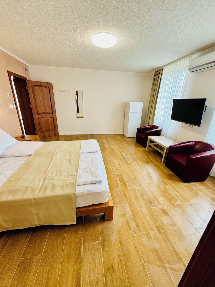 Roua Residence