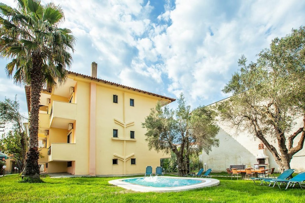 Lemon Garden Villa