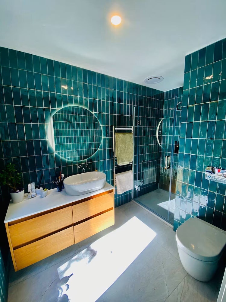 Omiha Exclusive Retreat