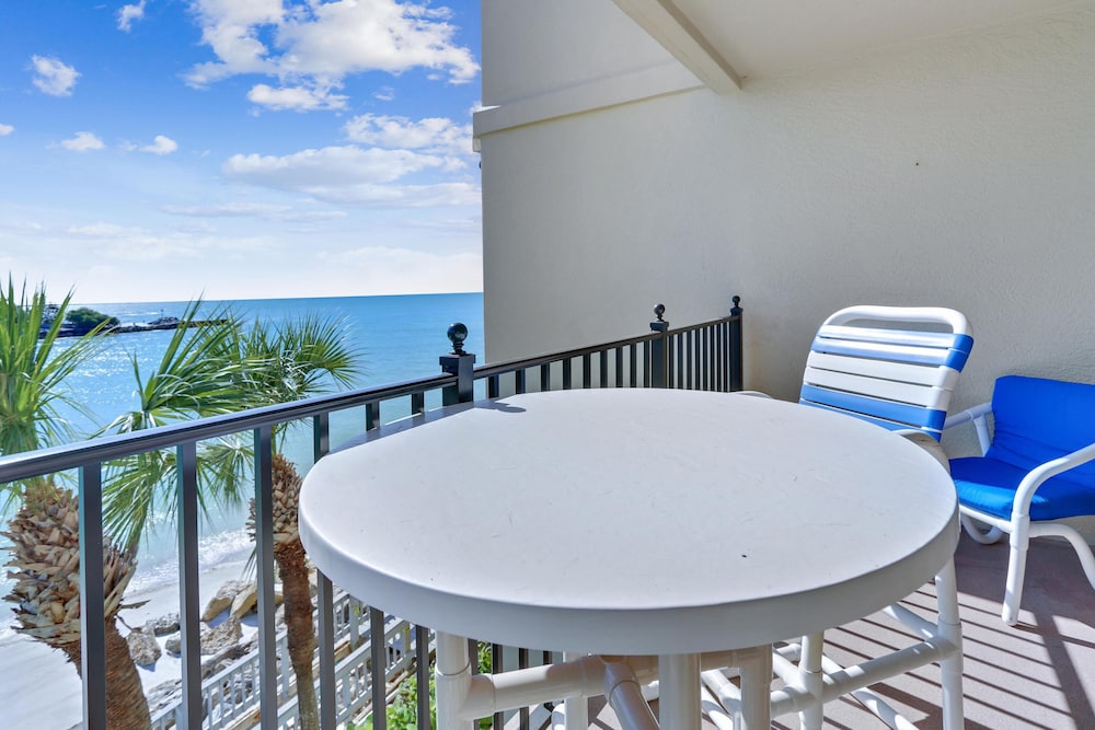 Land's End 5-302 Gulf-bay Front - Premier