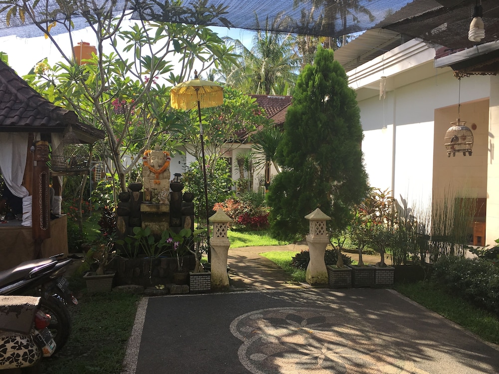 Semeton Homestay