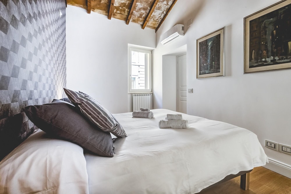 Gonfalone Residence Carlotta