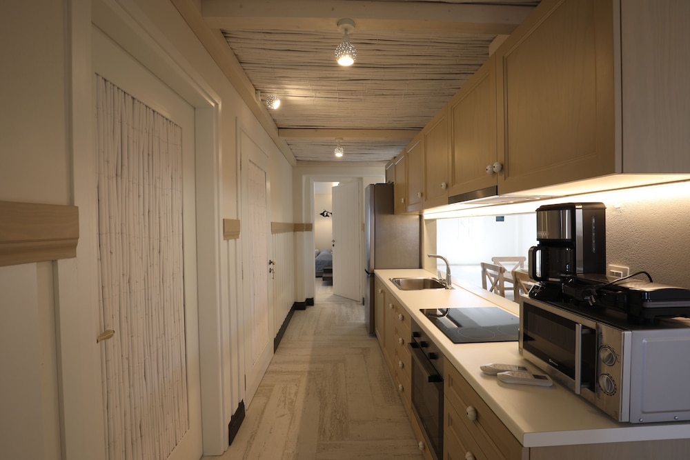 EOS Villa