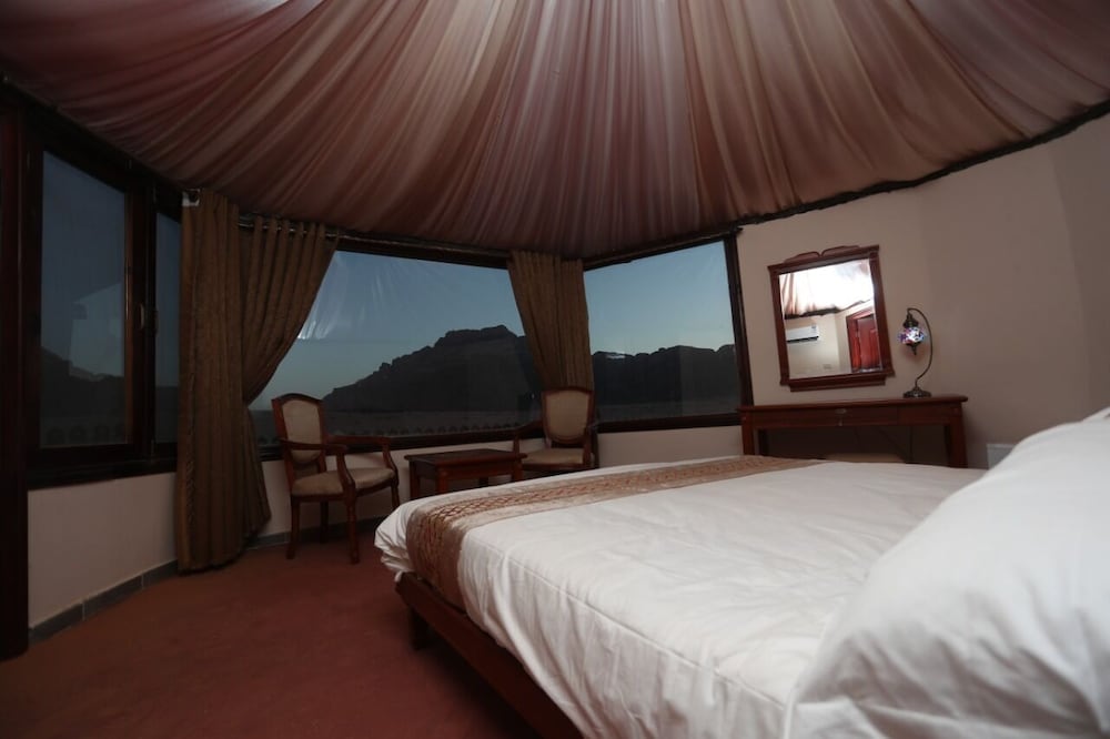 Yasmina Luxury Camp view 2