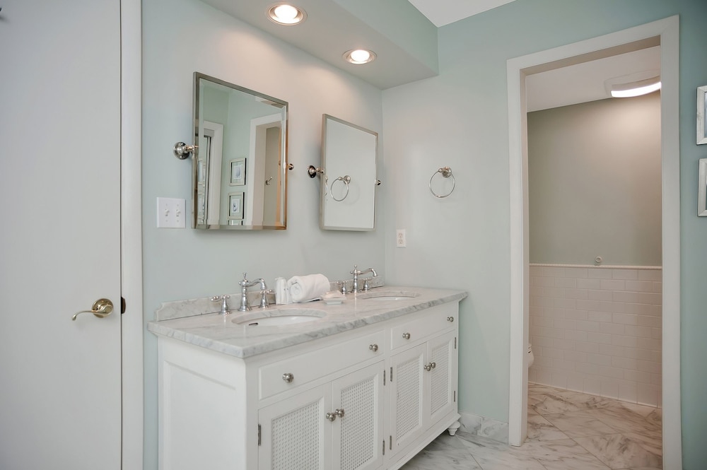2449 Inland Harbour at The Sea Pines Resort