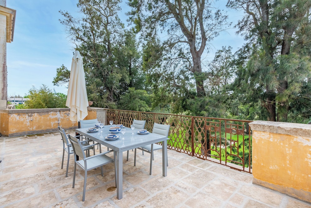 Vallone Apartment L