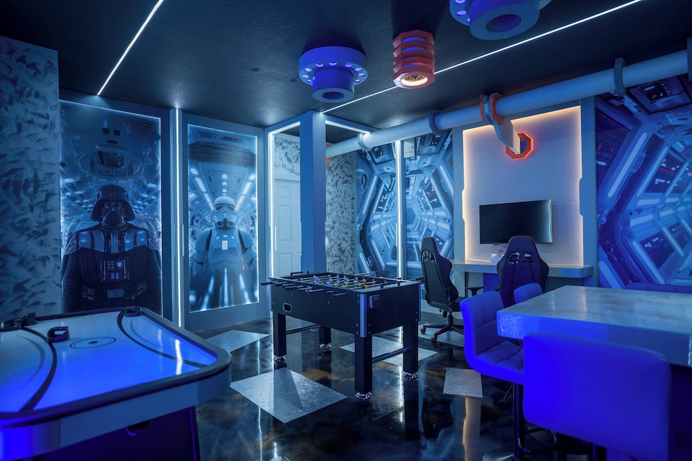 Luxury Home With Pool Game Room Cinema