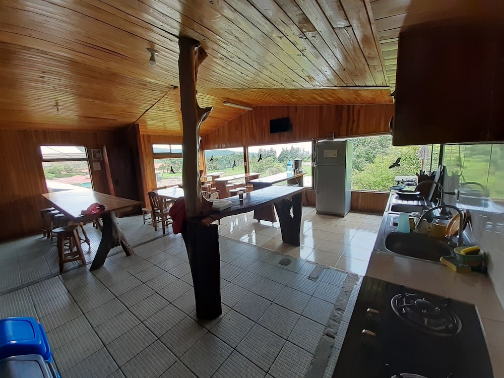 Hostel La Suerte