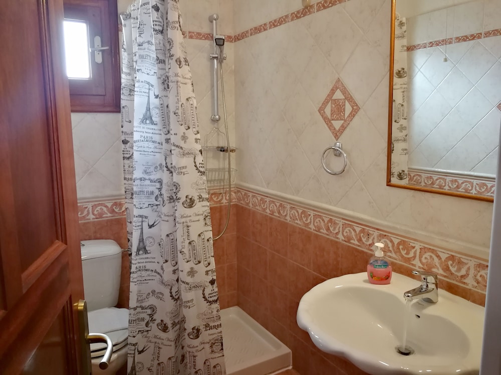 Nikky's Place - Property Image 23