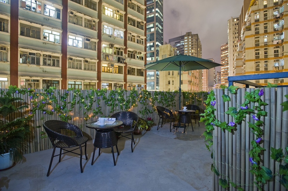 Mingle Place by The Park