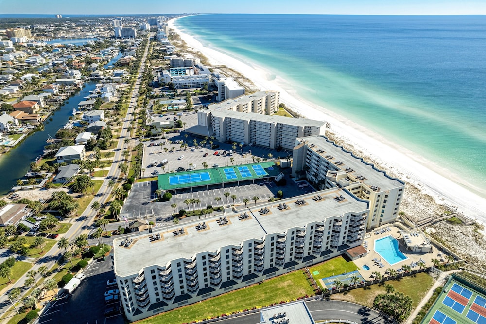 Inlet Reef 513 2 Bedroom Condo