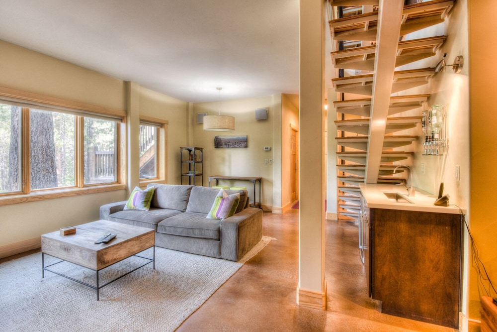 Lake Tahoe Vacations - Shining Shire - Property Image 33