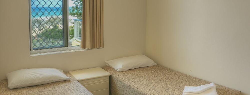 Surfers Paradise Vacations - Kupari Apartments - Property Image 3