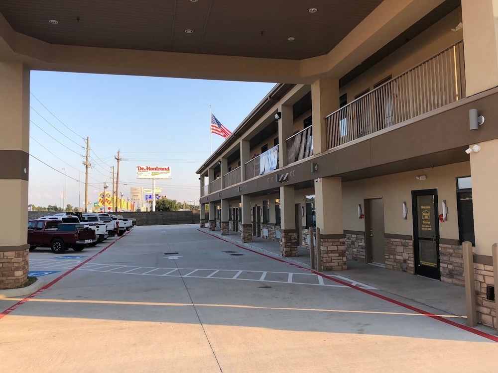 Palace Inn Conroe