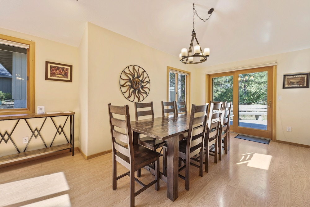 15 Lassen Ln 4 Bedroom Home