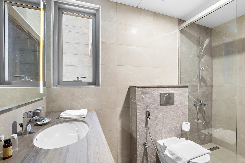 Abu Dhabi Vacations - Silkhaus Najmat C 2, Al Reem Abu Dhabi - Property Image 63