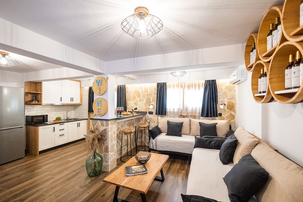 Mathraki Resort