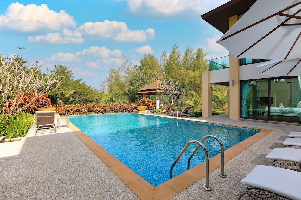 Ataman Luxury Villas